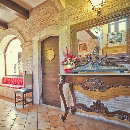 Le Gole Ristorante & Resort Селано Экстерьер фото
