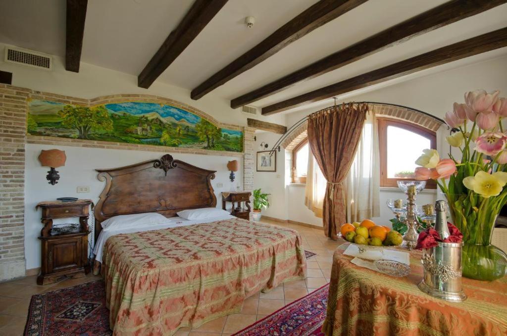 Le Gole Ristorante & Resort Селано Экстерьер фото