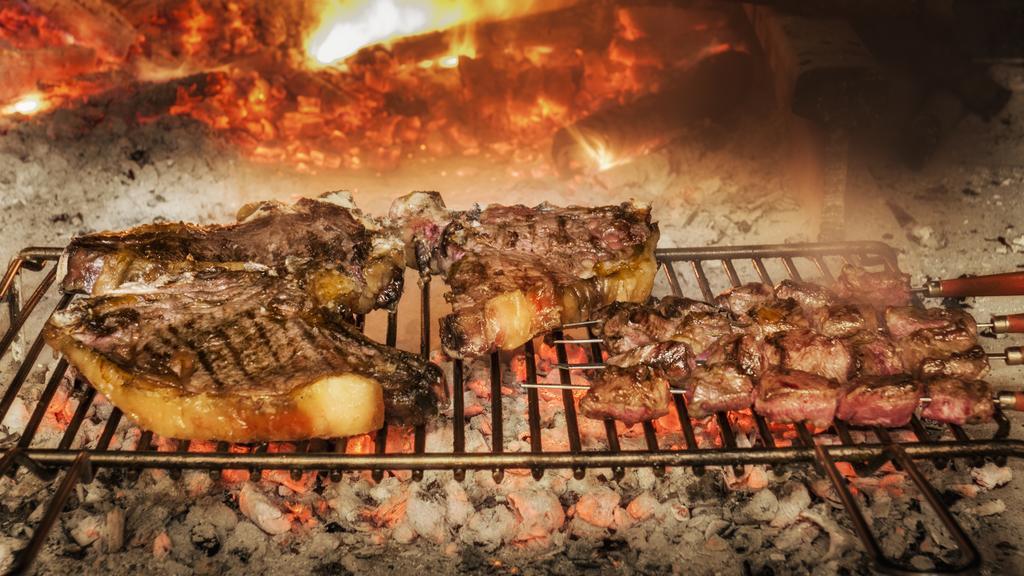 Le Gole Ristorante & Resort Селано Экстерьер фото