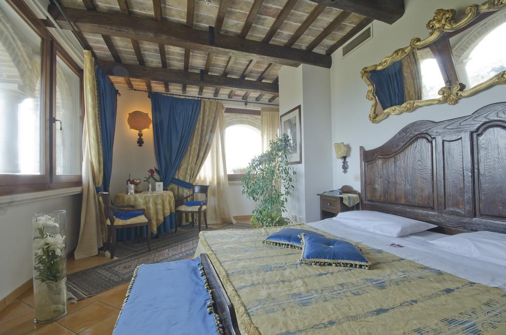 Le Gole Ristorante & Resort Селано Экстерьер фото